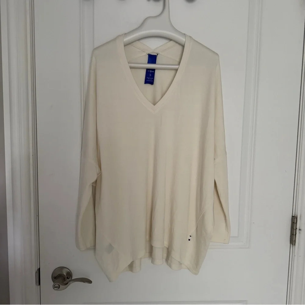 Kit and Ace Off-White V-Neck Lightweight Sweater